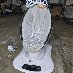 $50 - 4moms Multi-motion Swing 