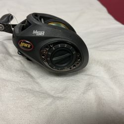 LEW’S TOURNAMENT PRO REEL