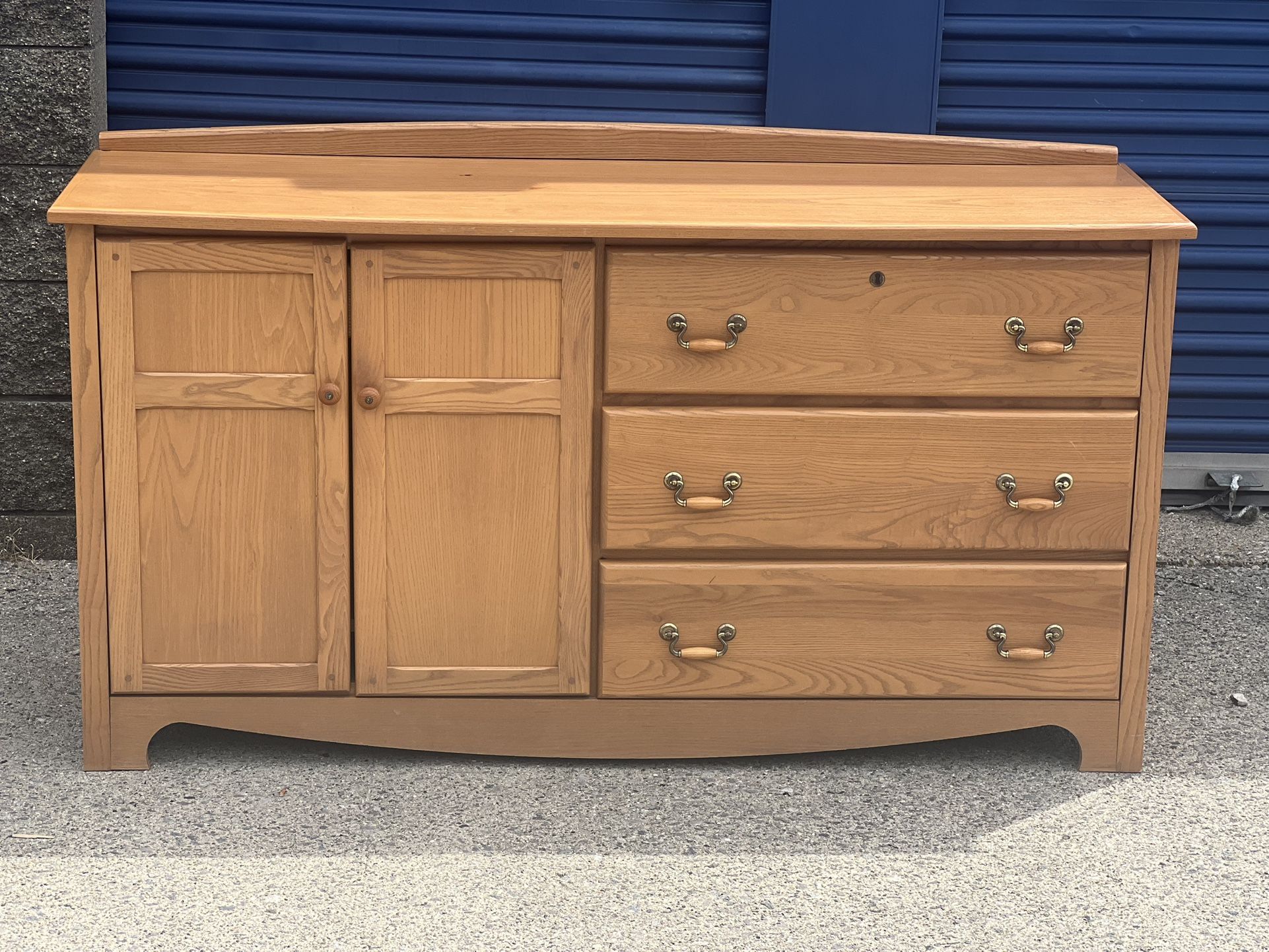 4 drawer plus storage dresser