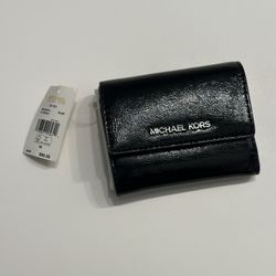 Micheal Kors Women’s Wallet Travel Size 