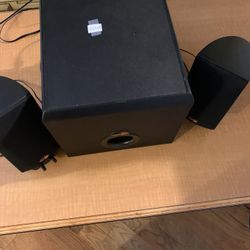 Klipsch Promedia 2.1 Computer Speaker System Excellent Condition Tested 
