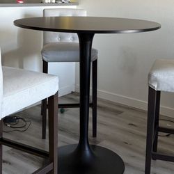 Bar Table