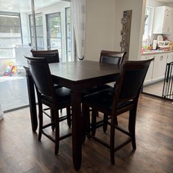 Dinning Room Table 