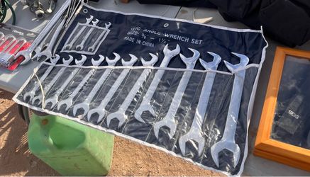 14-Piece SAE Angle Head Wrench Set (3/8" to 1-1/4")