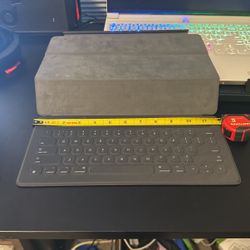 iPad Keyboard (Apple Official)