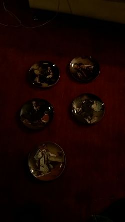 Collectible plates