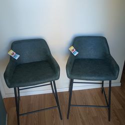 LumiSourse Daniella Industrial Counter Stool In Black Metal And Green Faux Leather - Set Of 2