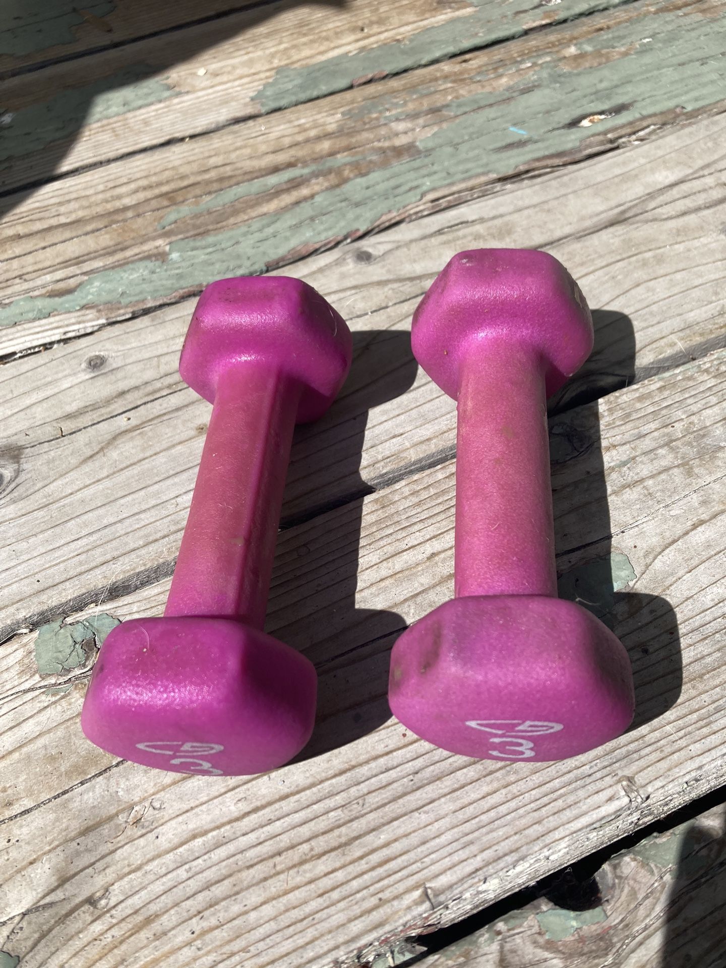 $6 Two matching 3 lbs weights. Originally purchased from target.