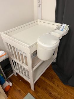 Buik Scarp Vouwen IKEA Gulliver Changing Table for Sale in Brooklyn, NY - OfferUp