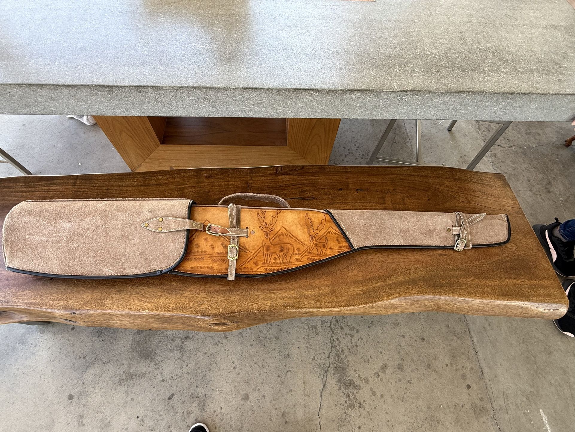 Leather Riffle Storage Carry Case