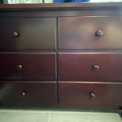 Cabinet Dresser, 6 Drawer