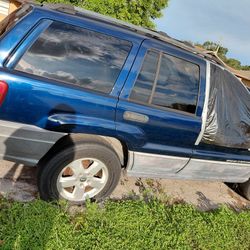 Jeep Cherokee Laredo