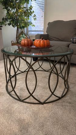 Round Glass Top Coffee Table Metal Base