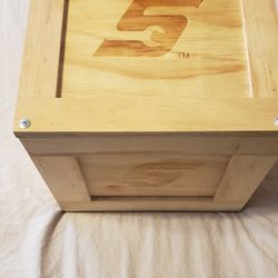 Snap On Wooden Game Box