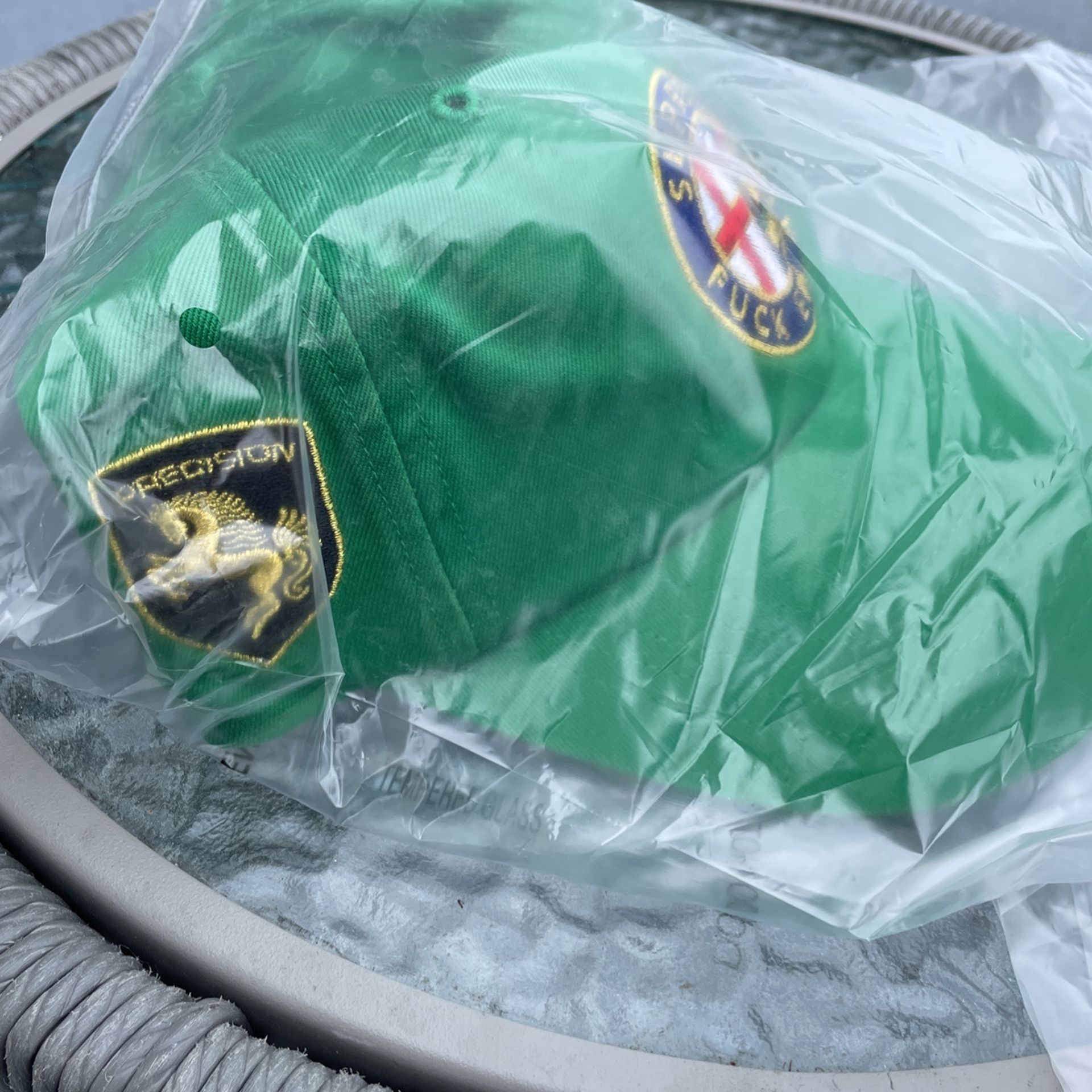 Louis Vuitton Supreme Hat for Sale in Mesquite, TX - OfferUp