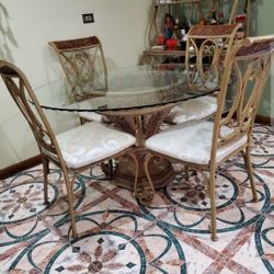 Dining Set