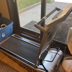 Evolve Compact Treadmill