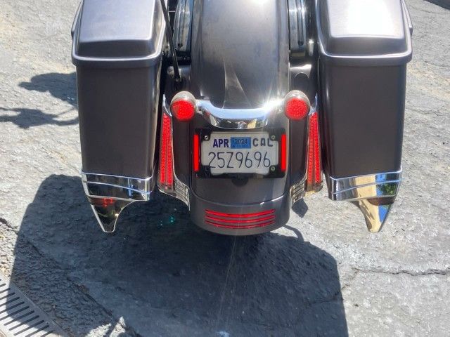 Filler Panel Lights for '14-UP Street Glide / Special, Road Glide Custom, Road King Special With Clear Lens &r Amber Turn