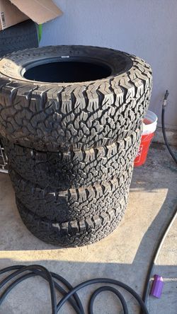 Bf Goodrich k02 LT 285/70R17