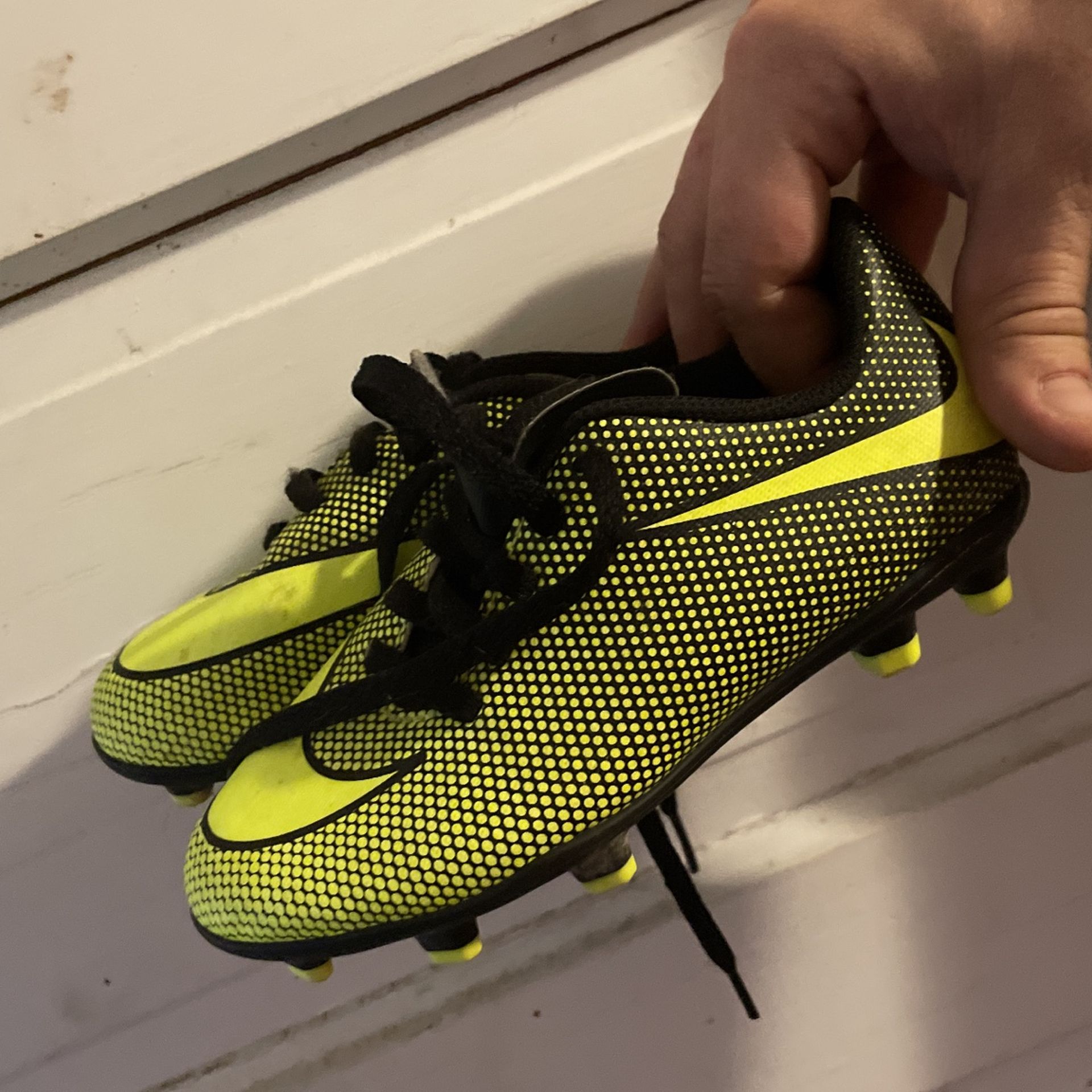 Nike Kids 11c Cleats