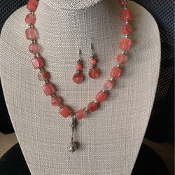 Beautiful Pink Cornelian Necklace  With Matching Earrings 