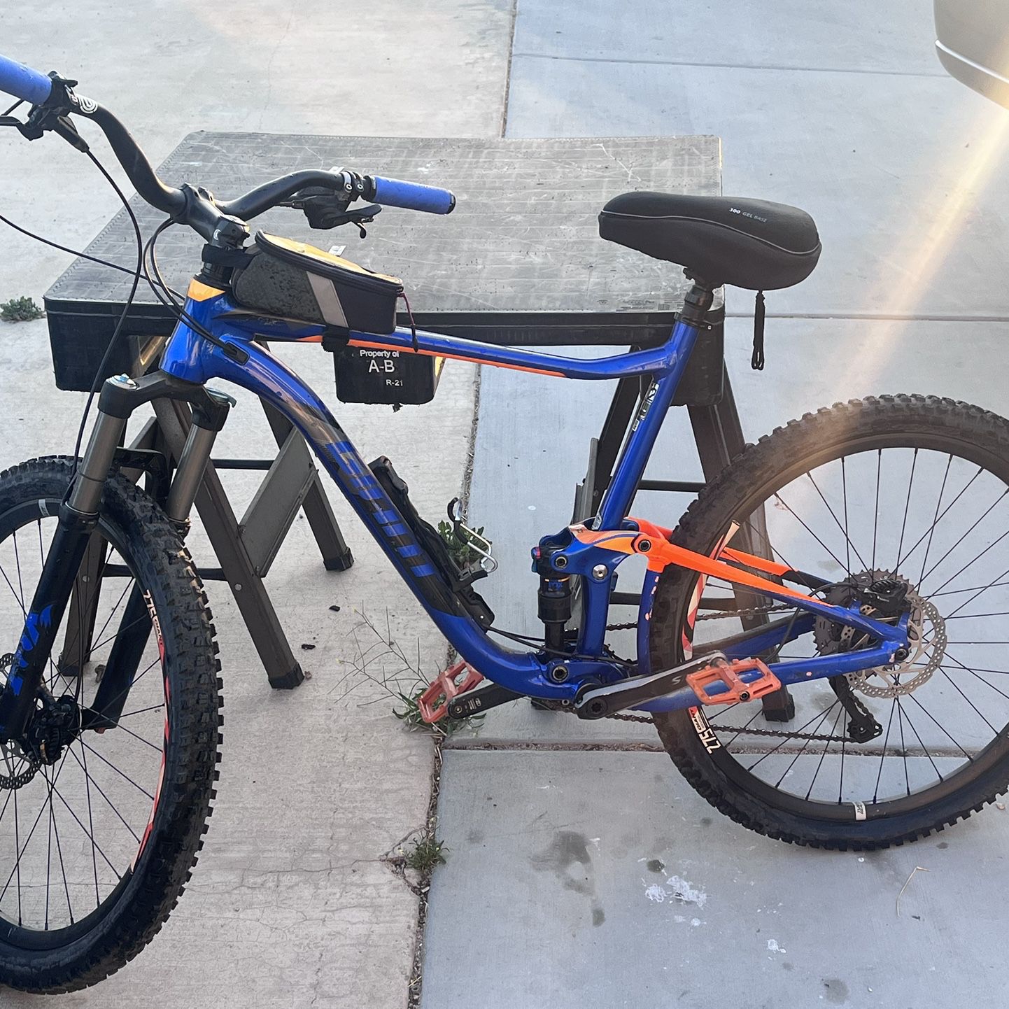 Mountain Bike Like New Giant Anthem 2 XL