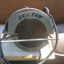 12 In Skillsaw With 2 Blades