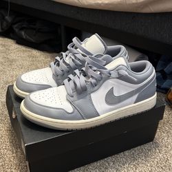 Air Jordan 1 Lows Vintage Stealth Grey