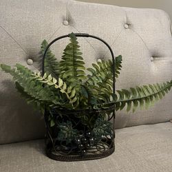 Pretty Plant Decoration 