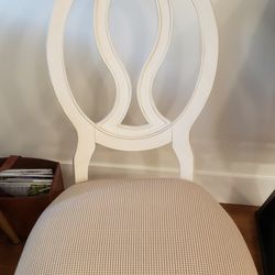 Set of 4 wooden dining chair