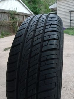 175 65 14 Almost New Only 1 Tire