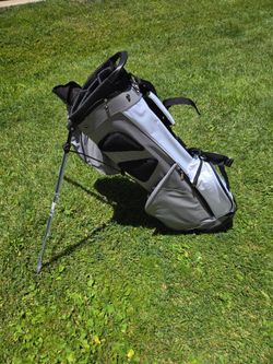 Linbos 4 Way Divider Golf Stand Bag, New in Box
