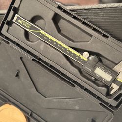 Brand New Mitutoyo 6 Inch Caliper