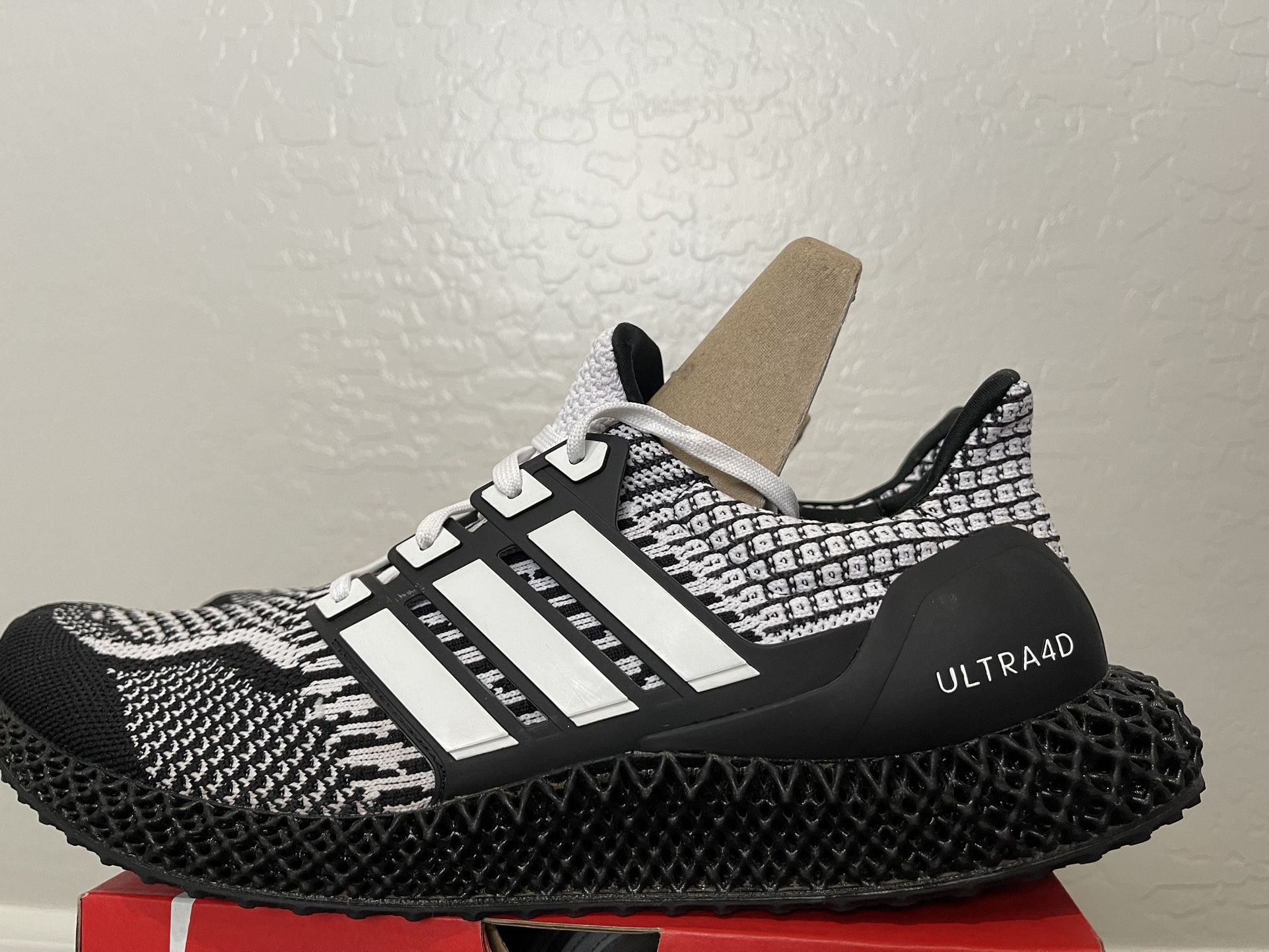 Used Adidas Ultra 4D Boost Running Shoes 1Y3001 OREO Cookies & Cream Sz.12.5