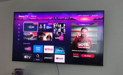 Roku Pro Series 75" QLED 4K TV — Model 75R8BX