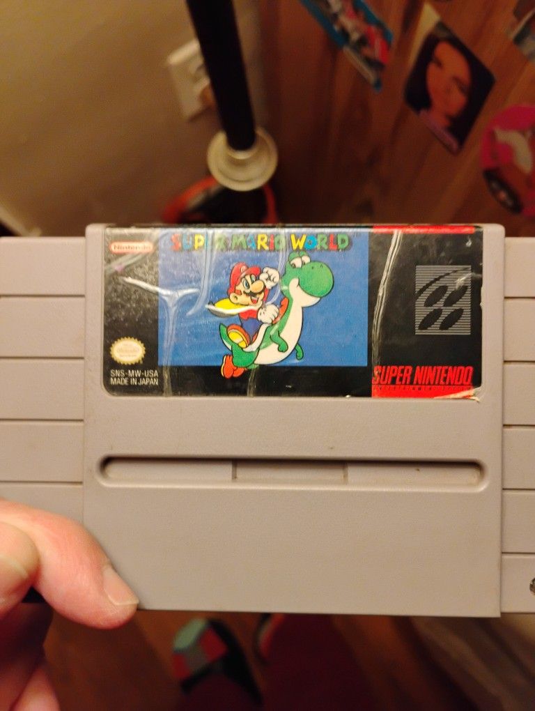 Super https://offerup.com/redirect/?o=TWFyaW8uV29ybGQ=.for Super Nintendo 
