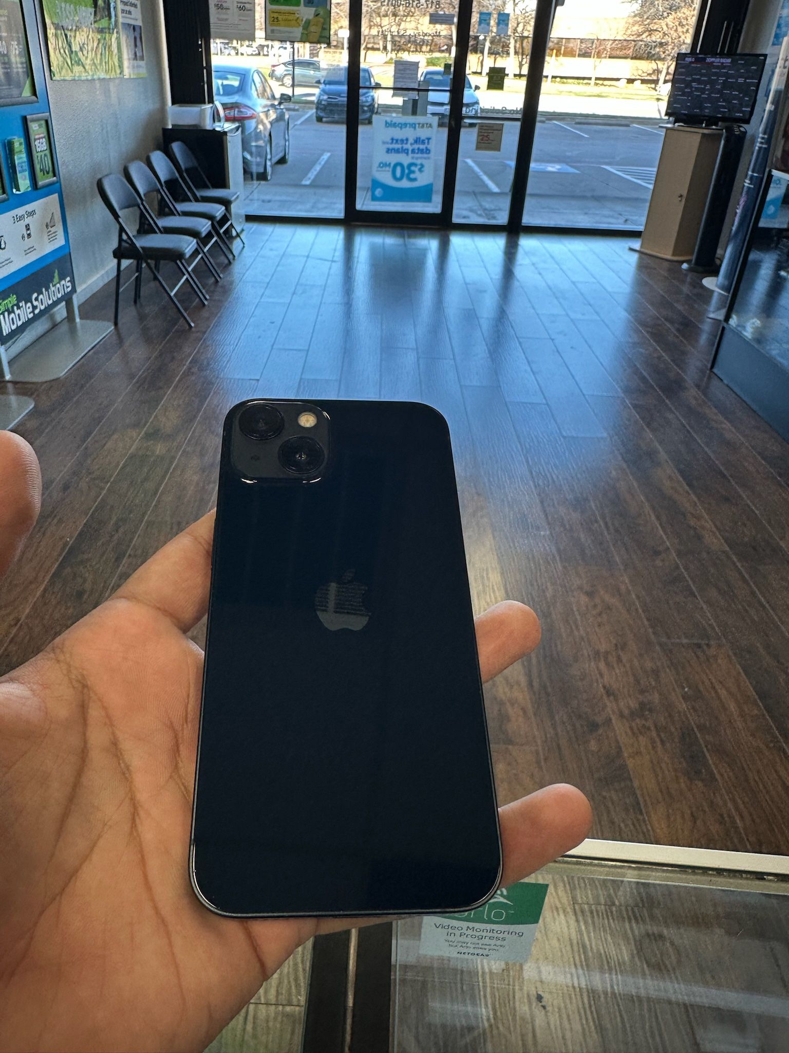 iPhone 13 (128 GB)