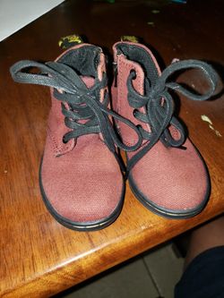 Dr martens toddler boots