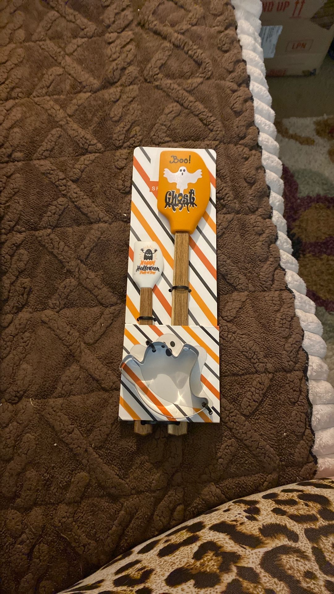 Halloween Spatulas And Cookie Cutter Set