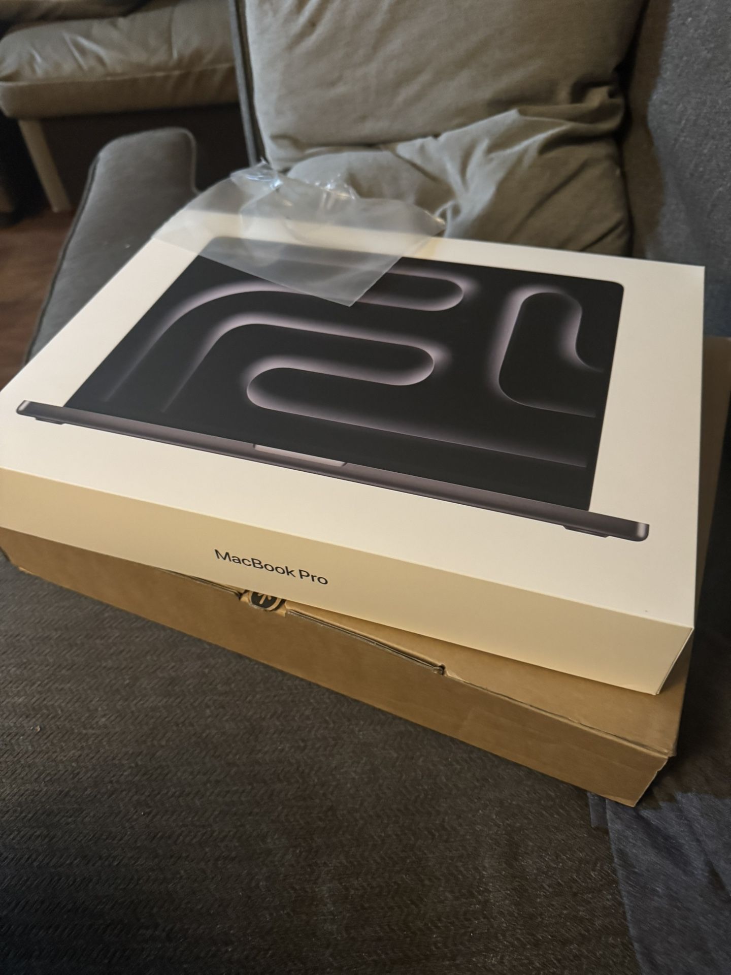 OBO !! New Sealed 16’ 2025 MacBook Pro M4 Max 16c 40c GPU 64gb /2tb/