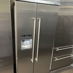 Kitchen Aid 36”Wide Built In Stainless Steel Side By Side Refrigerator 