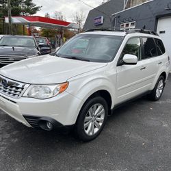 2013 Subaru Forester Premium 2.5x 4CYL SUV