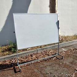 Rolling White Board