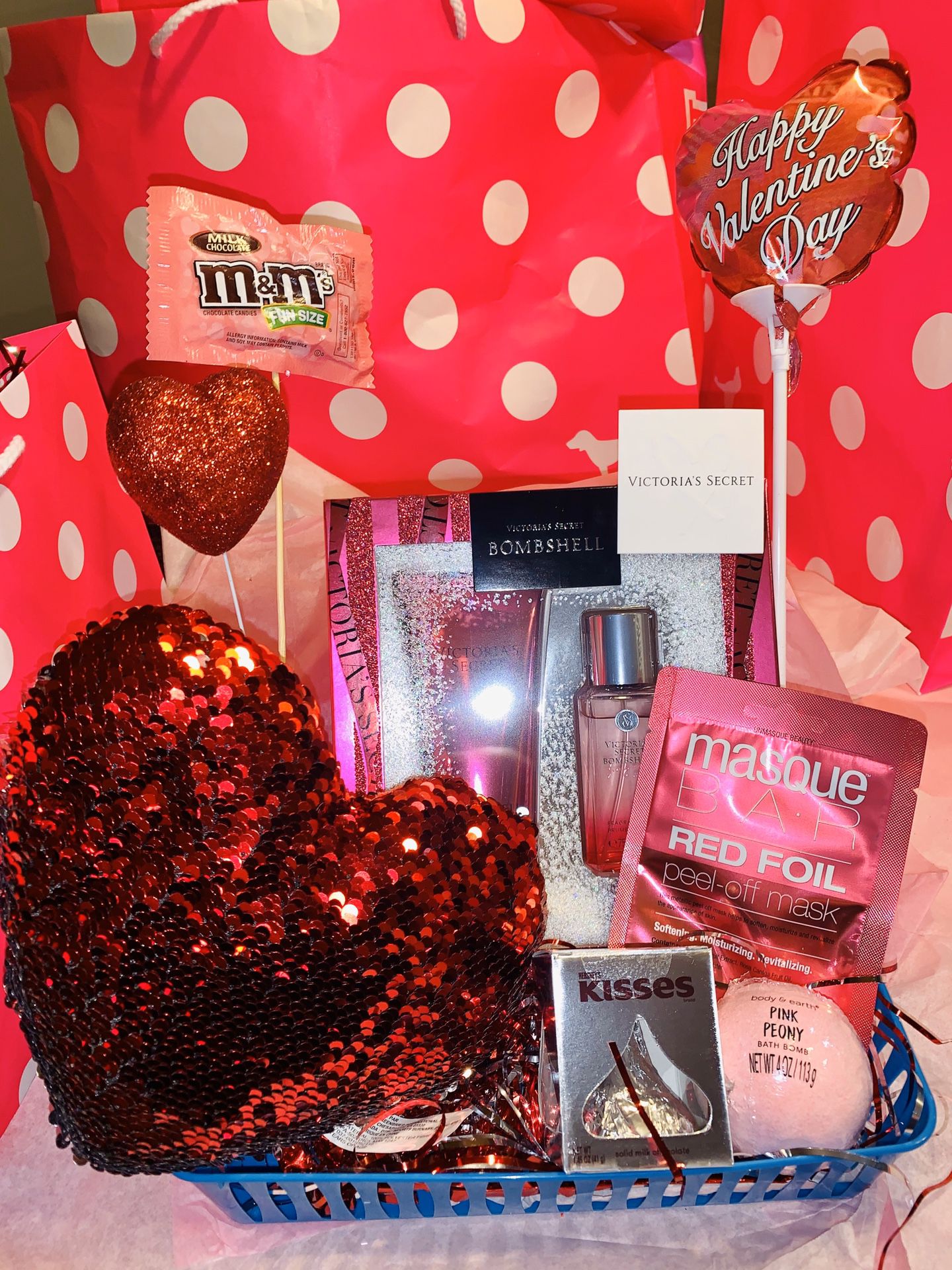 Victoria’s Secret Valentine’s Day gift basket