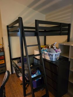 Loft bed/ Full size