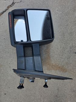 Ford Left side mirror