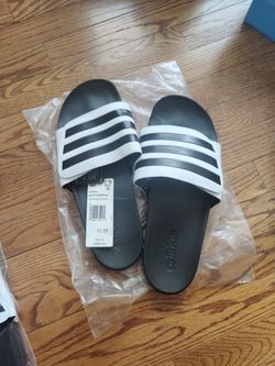 Adidas Slipper Brand New Size 12