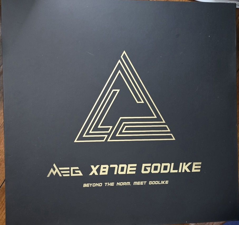 Massive Gear Sale, OLED Tvs, PCs, Audio, Lighting