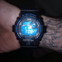 G Shock Blue Watch ..excellent Working Condition!!!$40