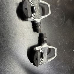 Shimano PD-R540 Clipless Road Pedals – Silver